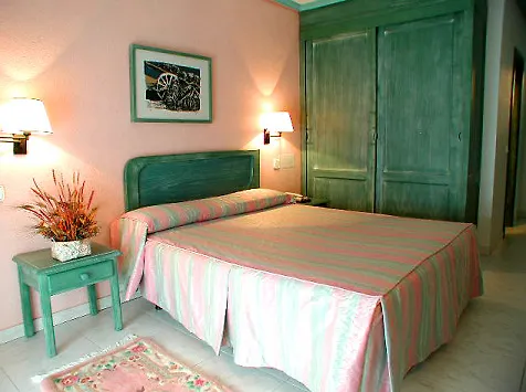 ホテル Torre Cristina 2*