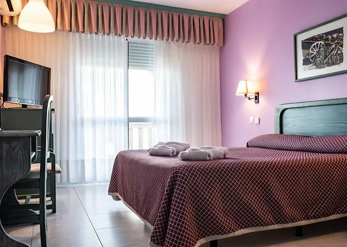 מלון Torre Cristina 2*