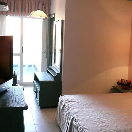 Szálloda Torre Cristina 2*